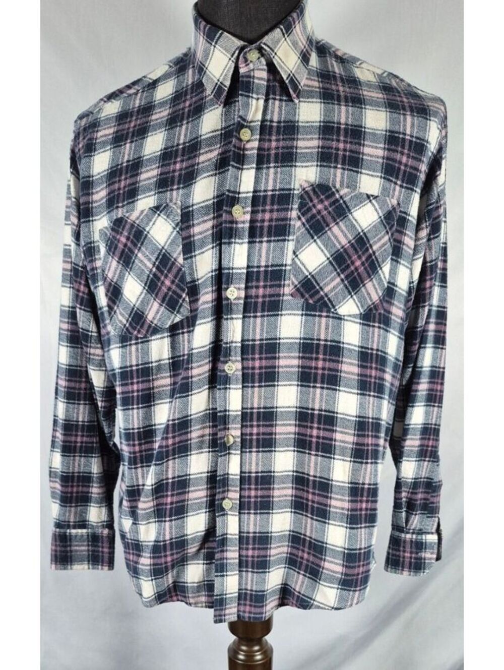 Vintage Lumber Jack Yugoslavia Plaid Flannel L